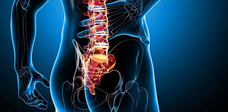 Есть много возможных причин боли в крестце