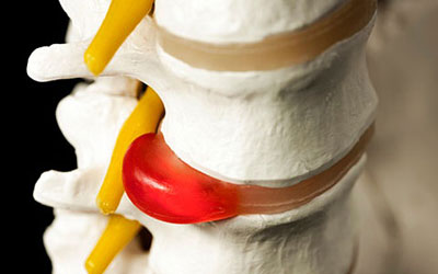 почему болит внизу спины ночью